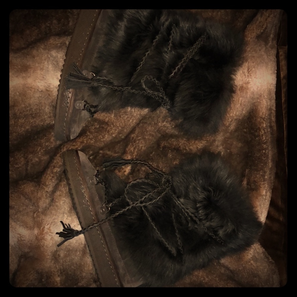 Frye Gail shearling boots size 8.